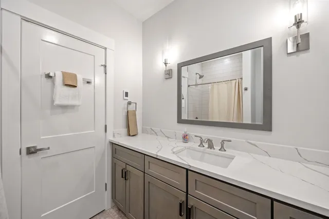 $32,000 | 17 Lost River Road, North Woodstock, NH 03262