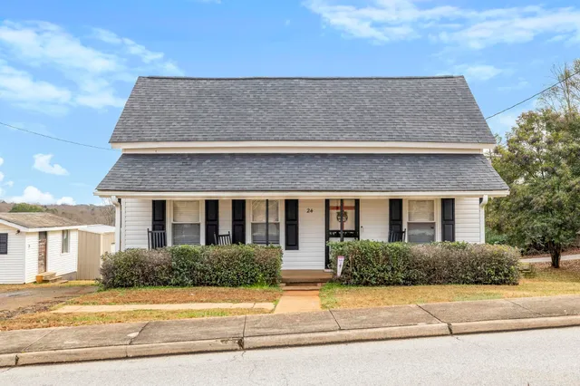 $185,000 | 24 South Main Street, Startex, SC 29334