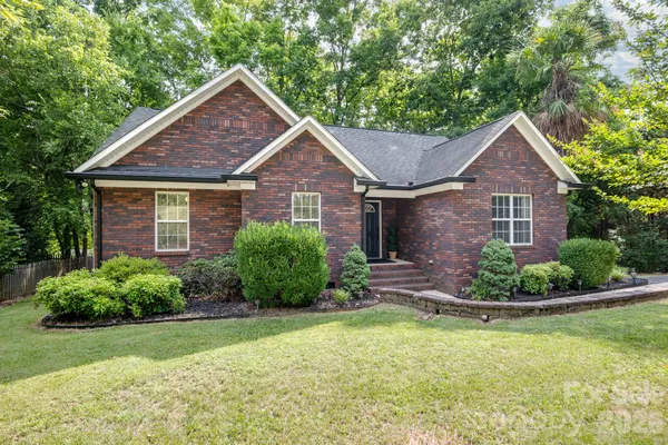 $400,000 | 398 Knoll Court Southeast, Concord, NC 28025