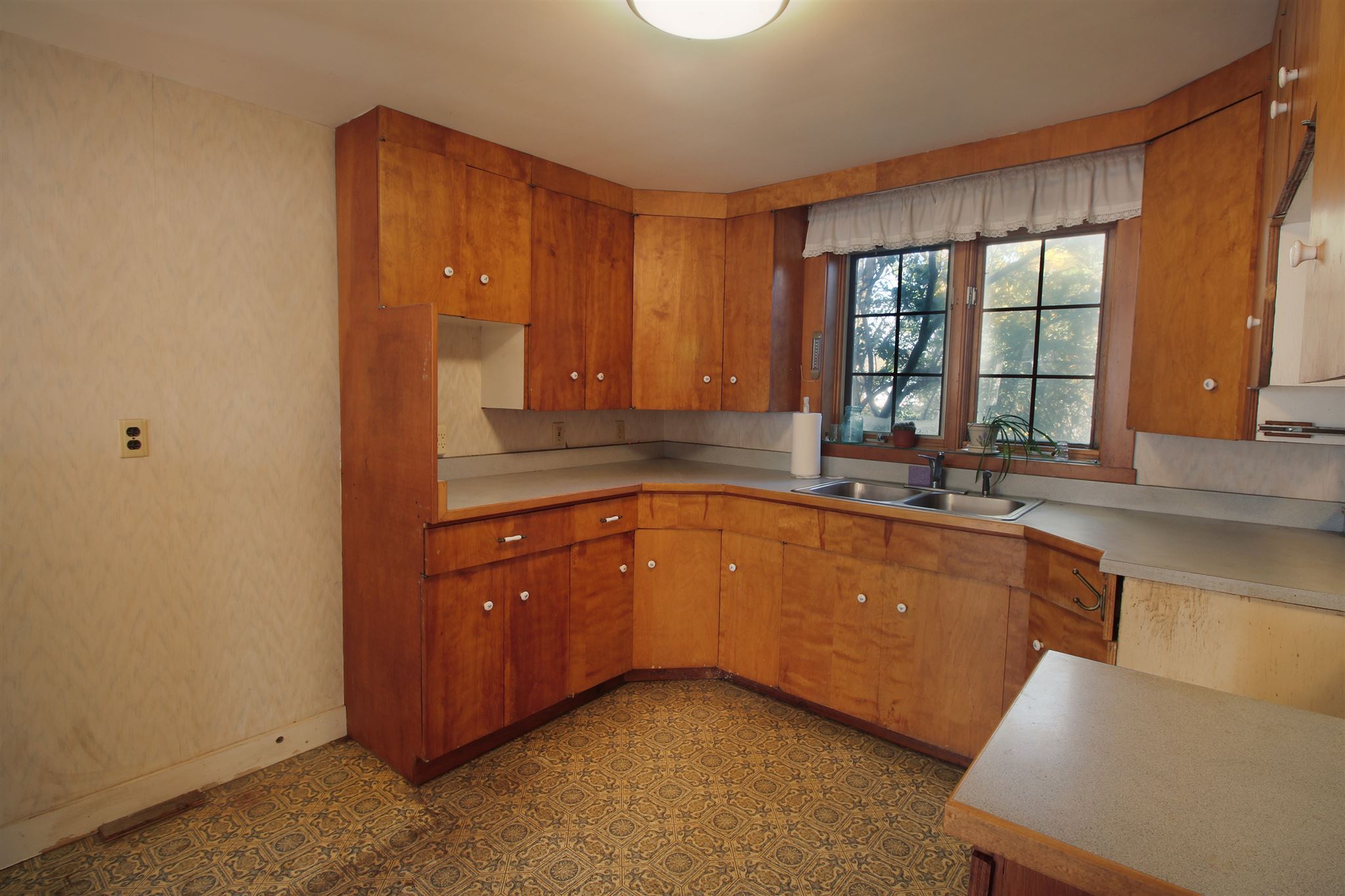 2 Hill Road South Hero, VT 05486 - Photo 15 of 40 Gallery Image 15