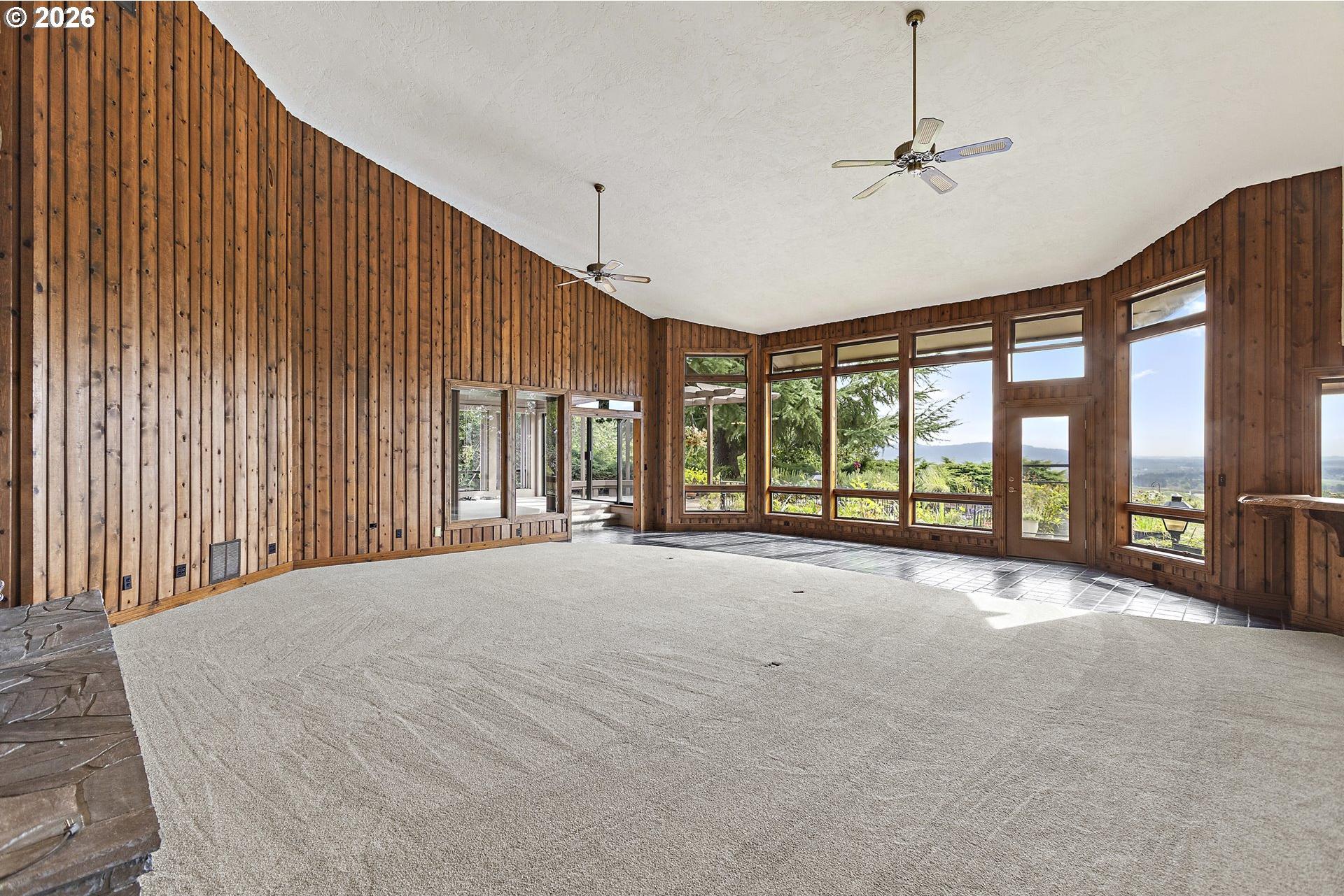 1000 Oak Grove Road Salem, OR 97304 - Photo 4 of 48 Gallery Image 4