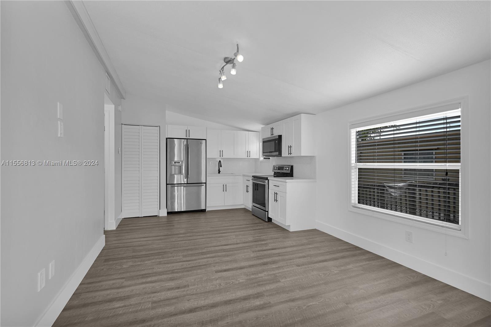 2775 West Okeechobee Road Hialeah, FL 33010 - Photo 34 of 42