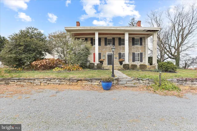 $750,000 | 431 Leitersburg Street, Greencastle, PA 17225