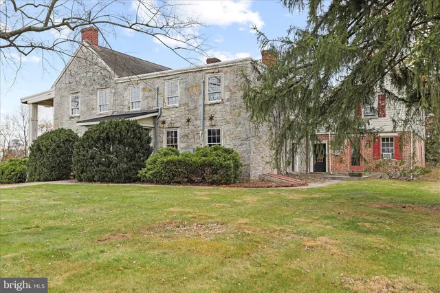 $750,000 | 431 Leitersburg Street, Greencastle, PA 17225