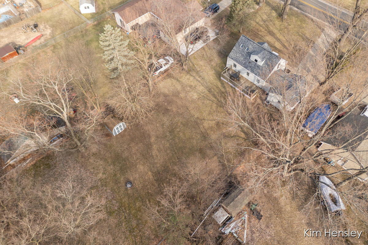 2240 4 Mile Road Northeast Grand Rapids, MI 49525 - Photo 26 of 34 IMG_1023