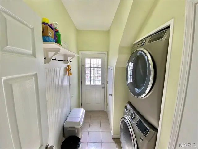 $425,000 | 8012 Brickyard Hill Road, Worden, IL 62097