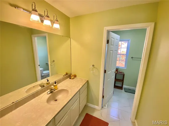 $425,000 | 8012 Brickyard Hill Road, Worden, IL 62097