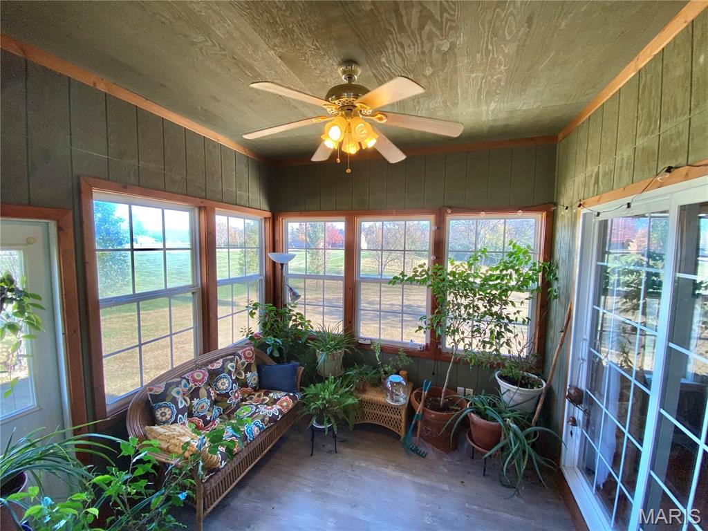 8012 Brickyard Hill Road Worden, IL 62097 - Photo 6 of 29