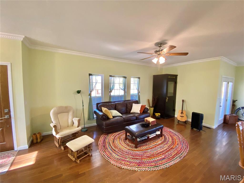 8012 Brickyard Hill Road Worden, IL 62097 - Photo 7 of 29