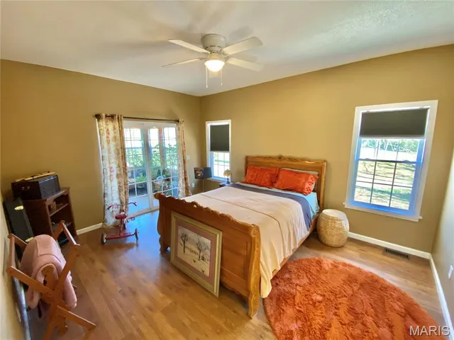 $425,000 | 8012 Brickyard Hill Road, Worden, IL 62097