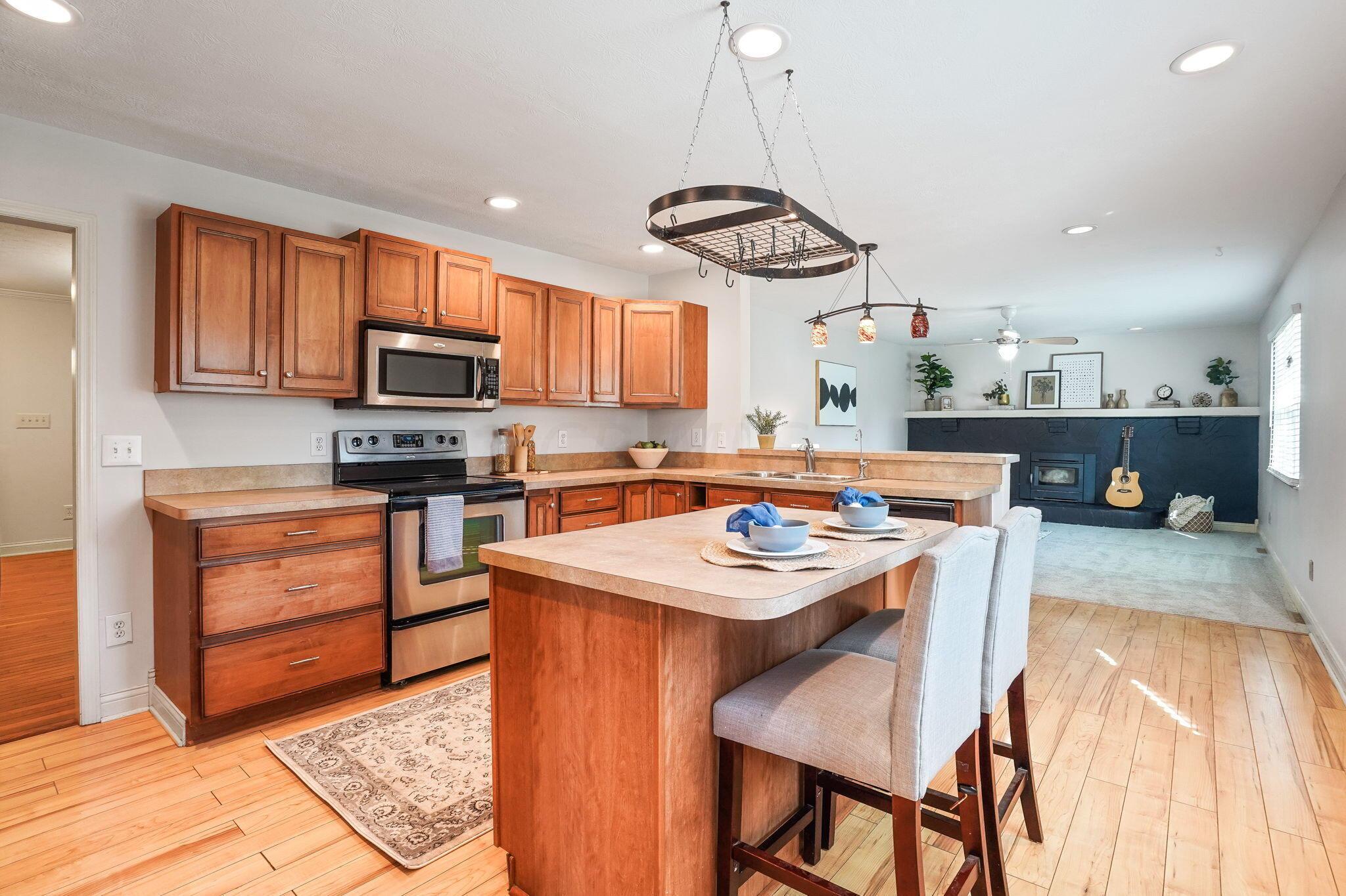 4776 Baldwin Road Hilliard, OH 43026 - Photo 13 of 41 Kitchen