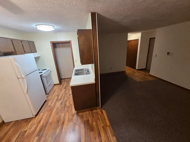 $975 | 306 West Wilson Street, Unit 1, Hebron, IN 46341