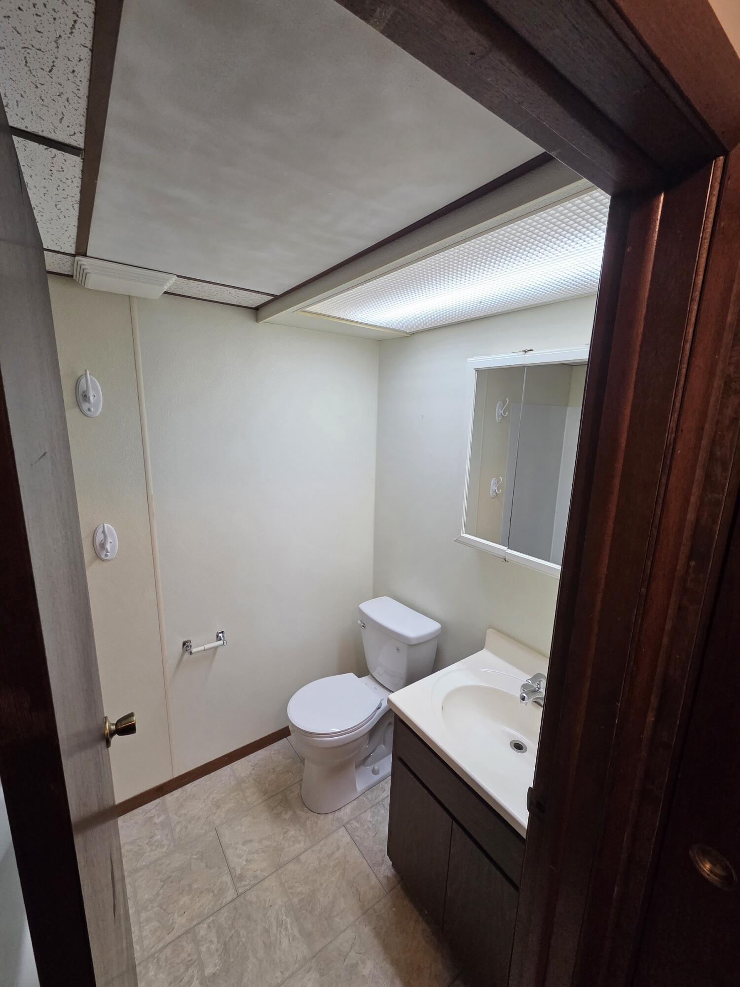 306 West Wilson Street, Unit 1 Hebron, IN 46341 - Photo 6 of 8 1500x2000