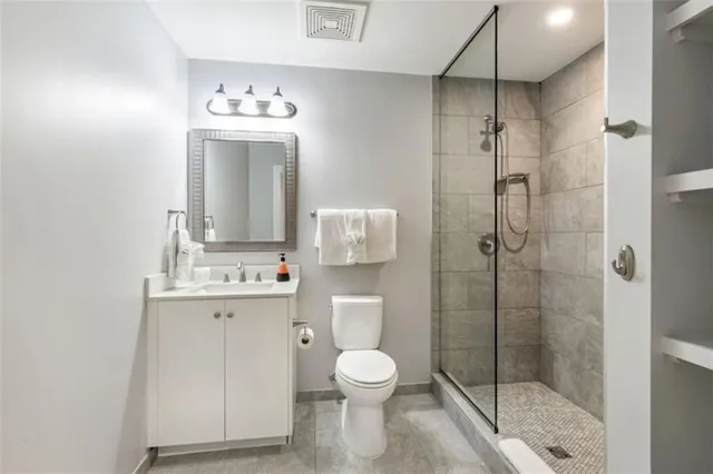 $699,000 | 1111 Tulane Avenue, Unit 601, New Orleans, LA 70112