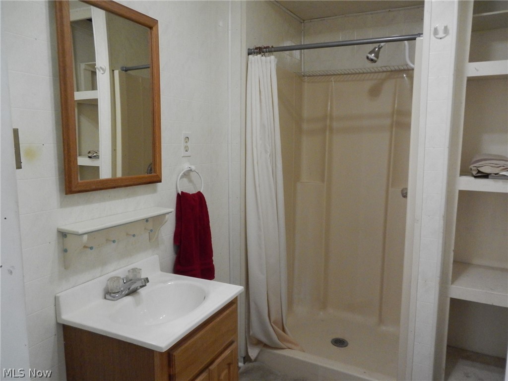 355 South 9th Street Coshocton, OH 43812 - Photo 24 of 35