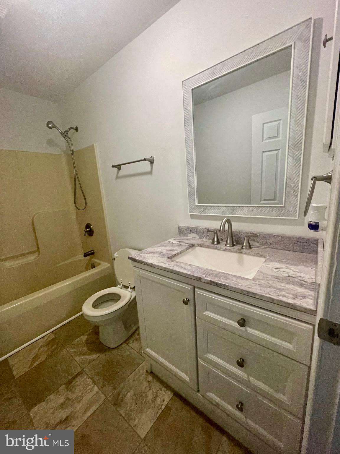 916 Harwood Road, Unit A Hagerstown, MD 21740 - Photo 12 of 14