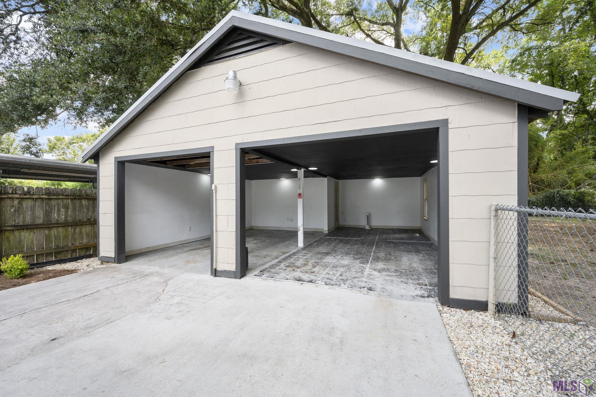 4270 Convention Street Baton Rouge, LA 70806 - Photo 7 of 21