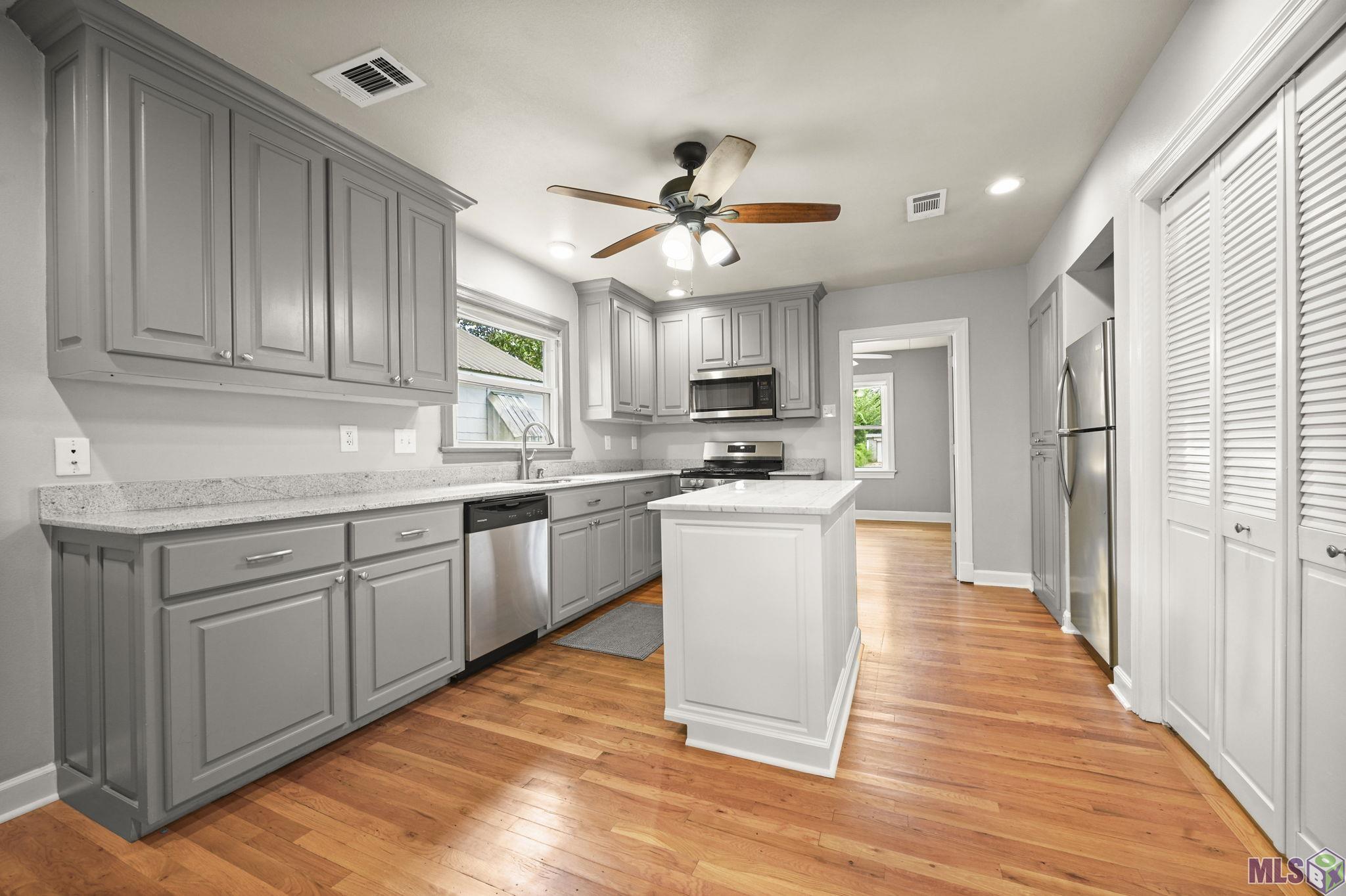 4270 Convention Street Baton Rouge, LA 70806 - Photo 8 of 21