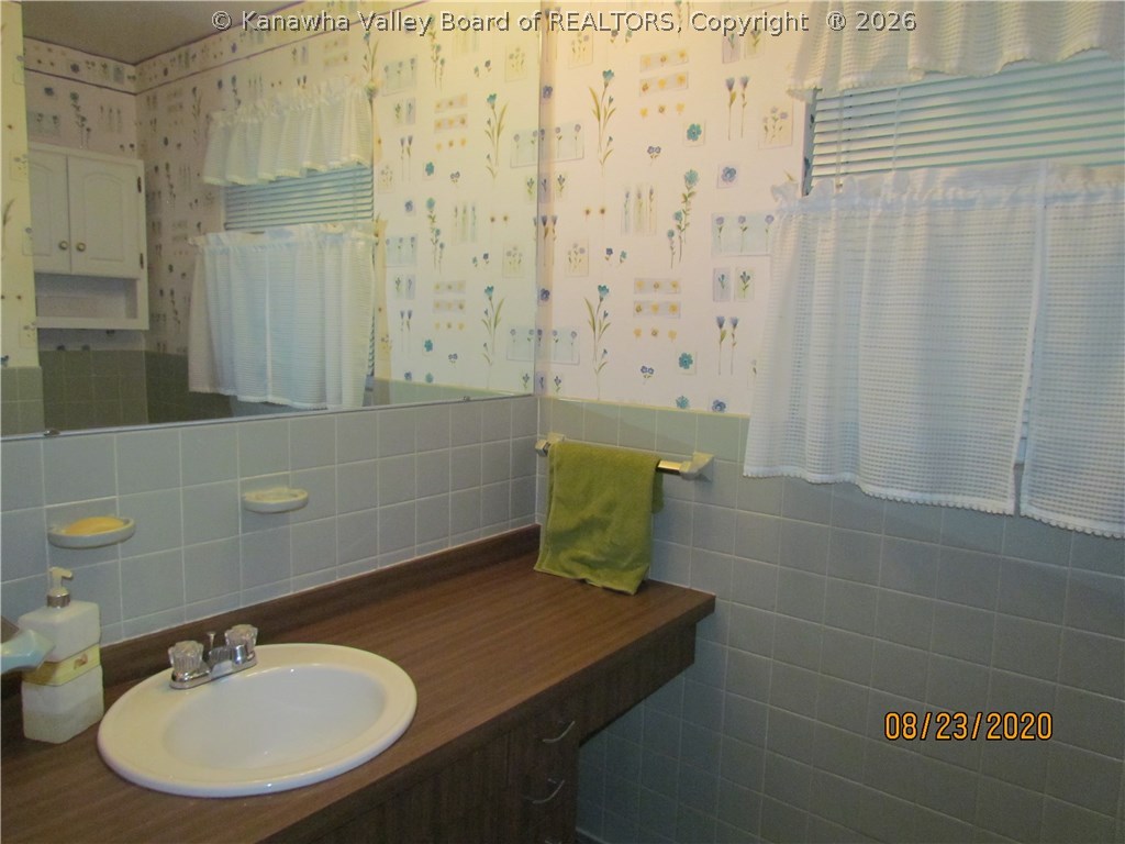 1585 Nottingham Road Charleston, WV 25314 - Photo 13 of 26 Gallery Image 13