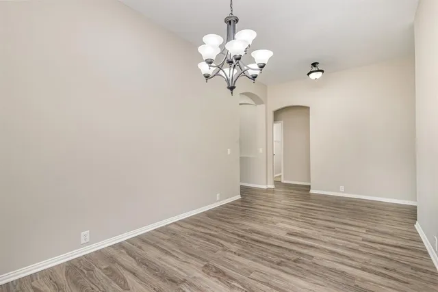 $309,000 | 724 Candle Meadow Boulevard, DeSoto, TX 75115