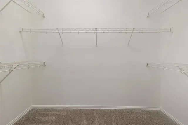 $309,000 | 724 Candle Meadow Boulevard, DeSoto, TX 75115