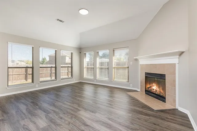 $309,000 | 724 Candle Meadow Boulevard, DeSoto, TX 75115