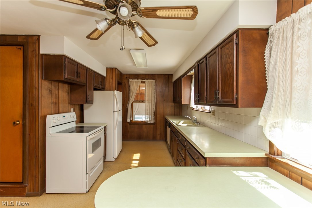 52323 Telegraph Road Amherst, OH 44001 - Photo 11 of 26 Gallery Image 11