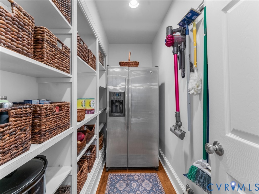 2575 Maidens Road Maidens, VA 23102 - Photo 35 of 50 a close view of water heater room