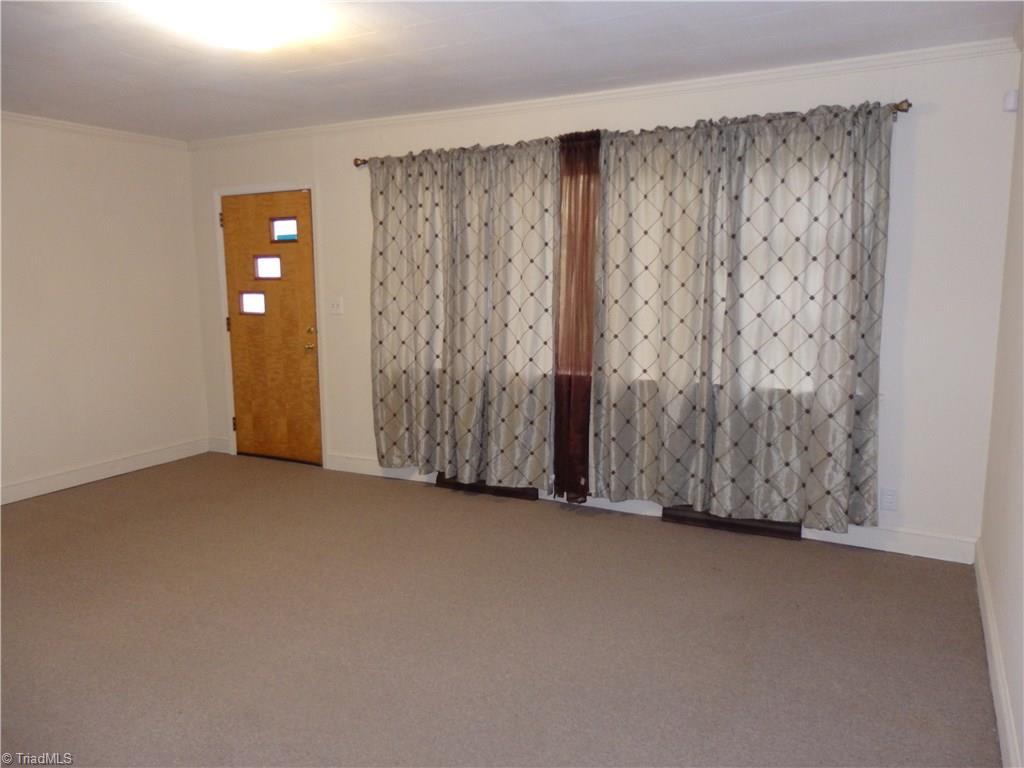 881 Rush Mountain Road Trinity, NC 27370 - Photo 5 of 20 Livingroom