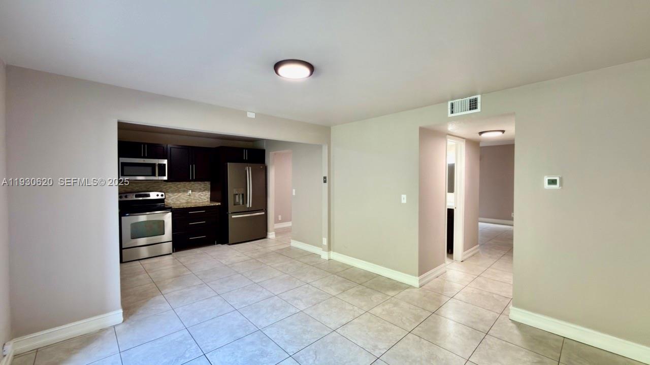 3064 Riverside Drive, Unit 6G Coral Springs, FL 33065 - Photo 4 of 23