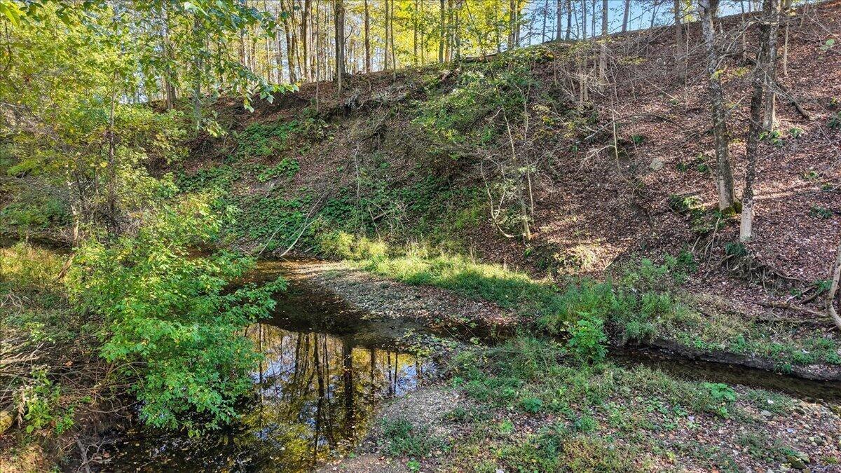 7225 Columbus Road Mount Vernon, OH 43050 - Photo 5 of 11 08-DJI_20251009152655_0181_D