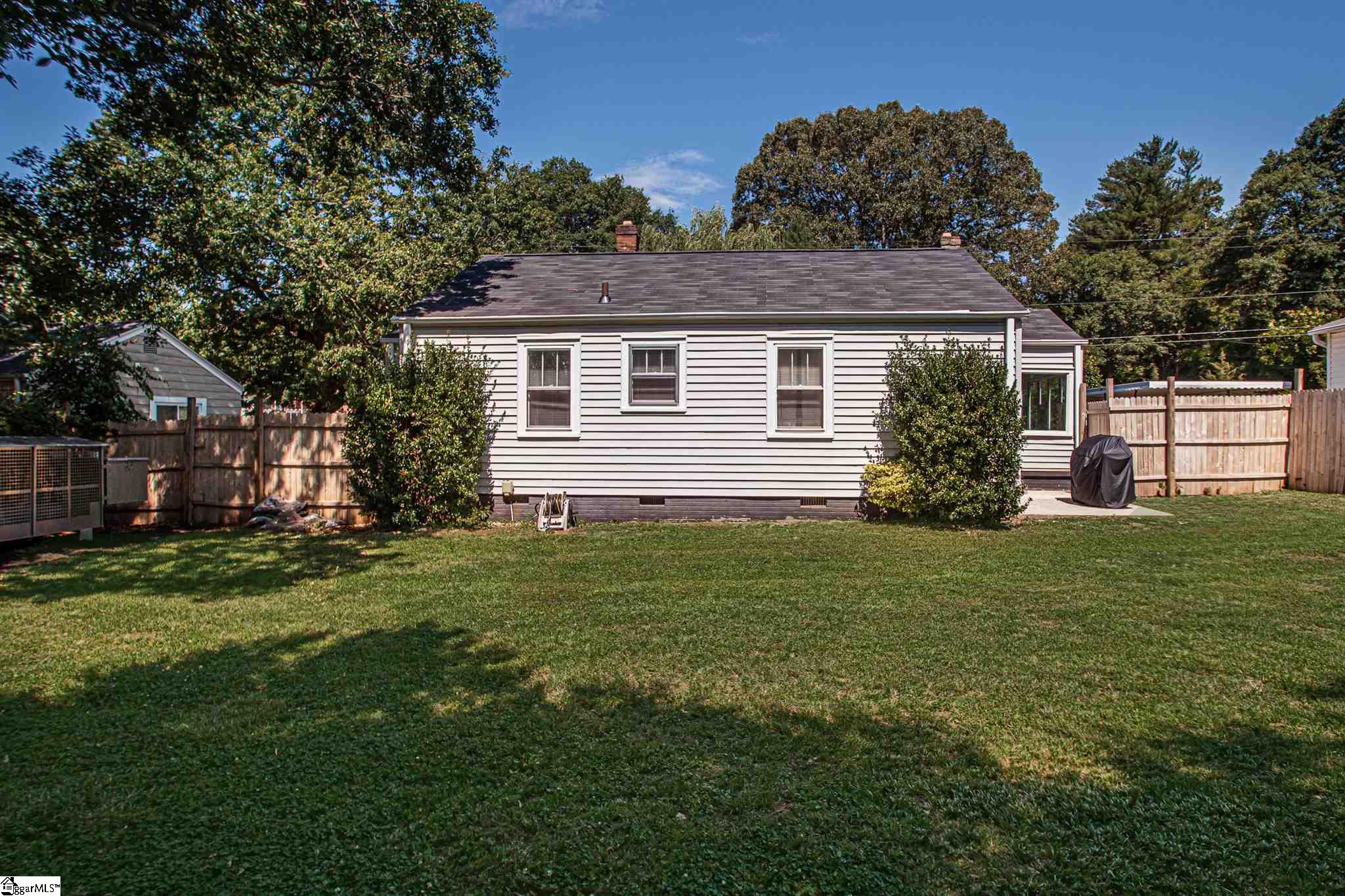 206 Tindal Road Greenville, SC 29617 - Photo 5 of 30 Gallery Image 5
