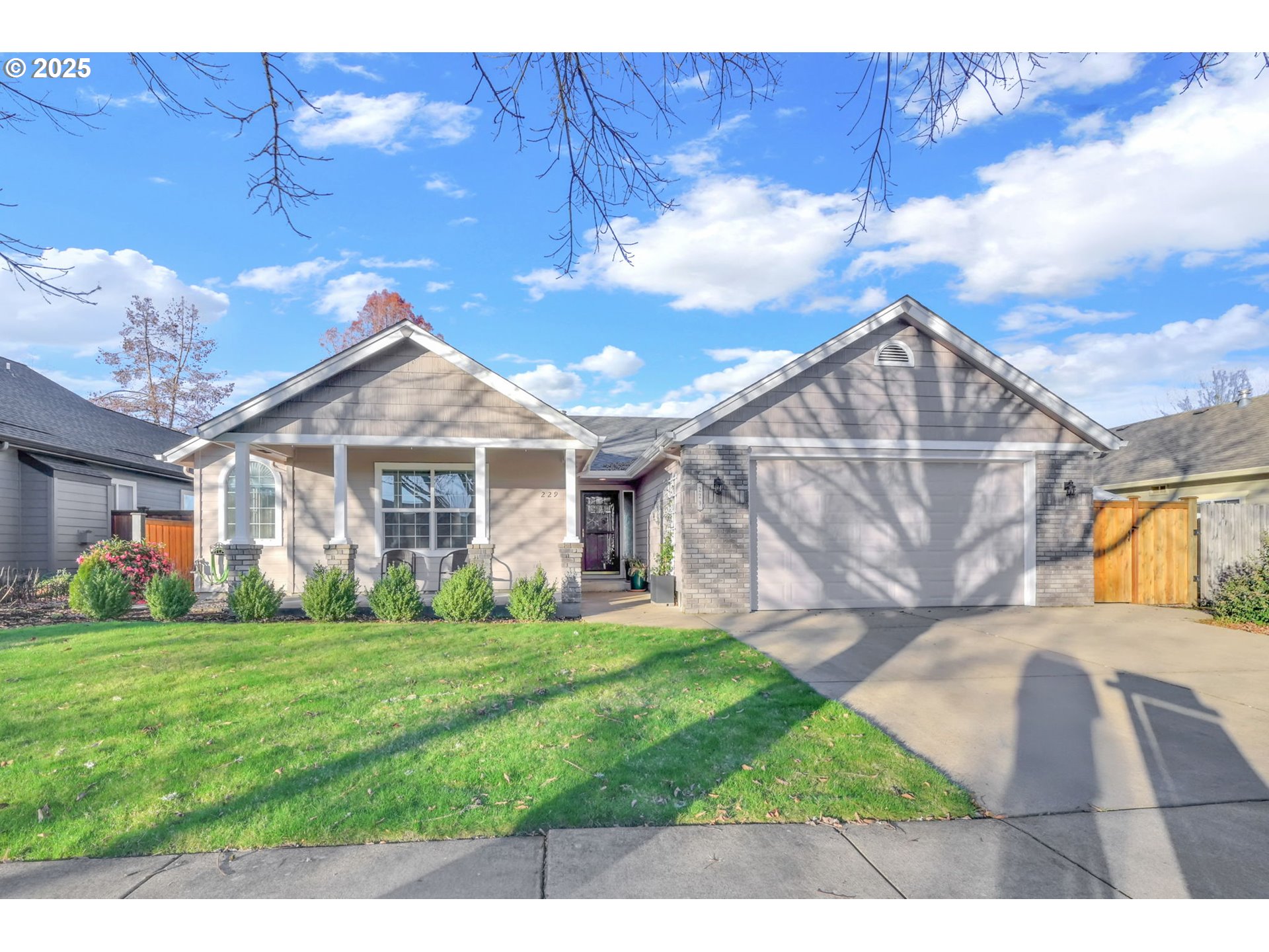 229 Mackin Avenue Eugene, OR 97404 - Photo 1 of 48