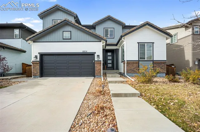 $739,999 | 10934 Touchstone Loop, Parker, CO 80134