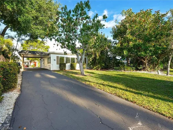 $350,000 | 16 Kings Road, Unit A16, Naples, FL 34112