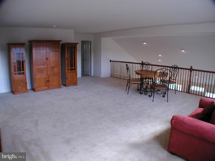 12 Hylton Road Woolwich Township, NJ 08085 - Photo 16 of 25 Loft
