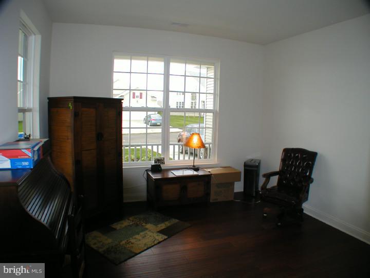 12 Hylton Road Woolwich Township, NJ 08085 - Photo 23 of 25 Library