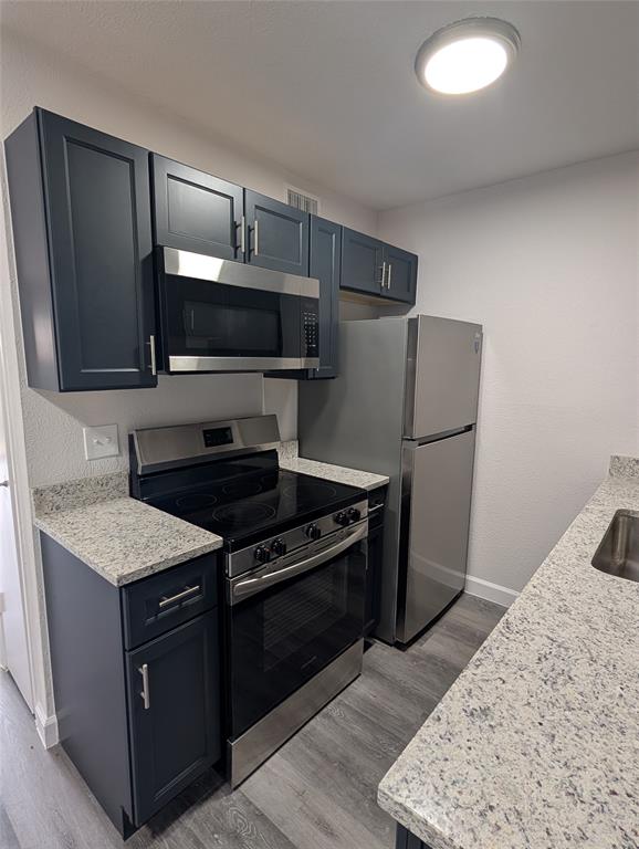 4859 Cedar Springs Road, Unit 136 Dallas, TX 75219 - Photo 8 of 29 Gallery Image 8