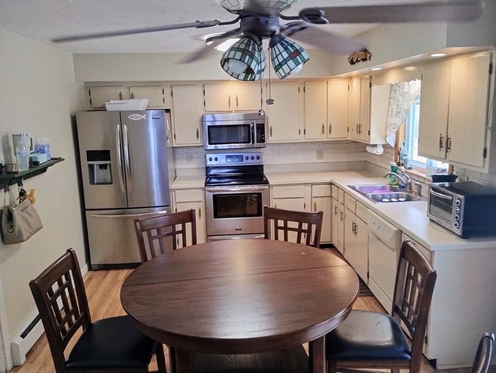 17 Ferncroft Road Leicester, MA 01524 - Photo 10 of 31 Gallery Image 10