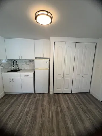 $1,500 | 1999 Northwest 2nd Street, Unit 2, Miami, FL 33125