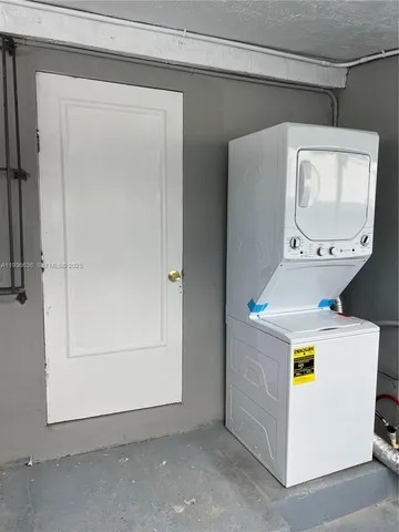 $1,500 | 1999 Northwest 2nd Street, Unit 2, Miami, FL 33125