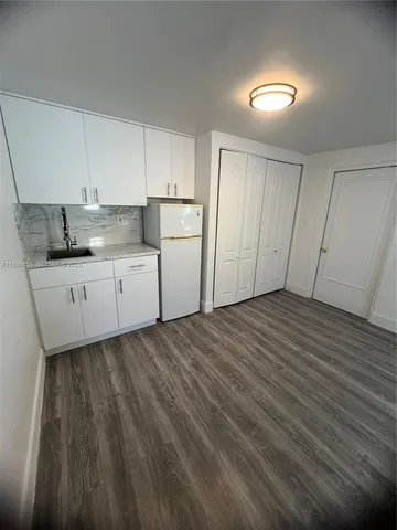 $1,500 | 1999 Northwest 2nd Street, Unit 2, Miami, FL 33125