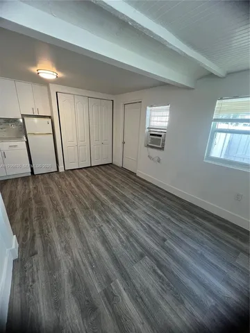 $1,500 | 1999 Northwest 2nd Street, Unit 2, Miami, FL 33125