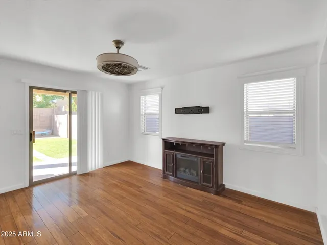 $384,900 | 10911 West Meadowbrook Avenue, Phoenix, AZ 85037