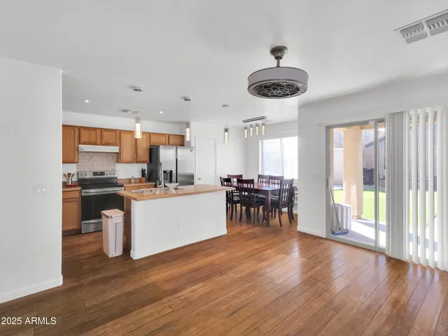 $384,900 | 10911 West Meadowbrook Avenue, Phoenix, AZ 85037