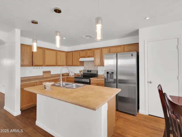 $384,900 | 10911 West Meadowbrook Avenue, Phoenix, AZ 85037