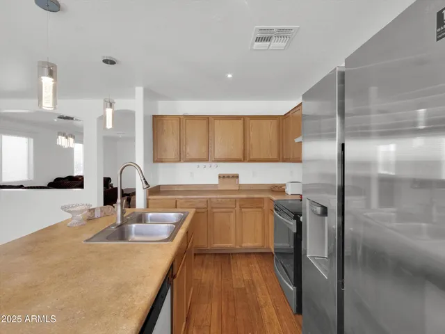 $384,900 | 10911 West Meadowbrook Avenue, Phoenix, AZ 85037