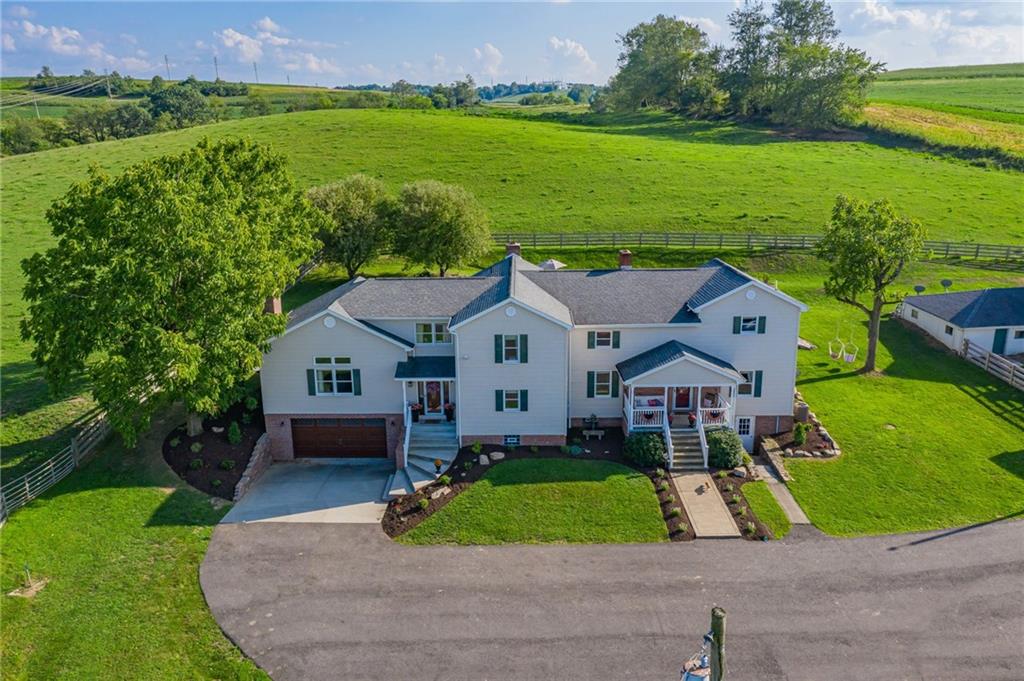 201 Tipple Row Road Luxor, PA 15662 - Photo 1 of 25 Gallery Image 1