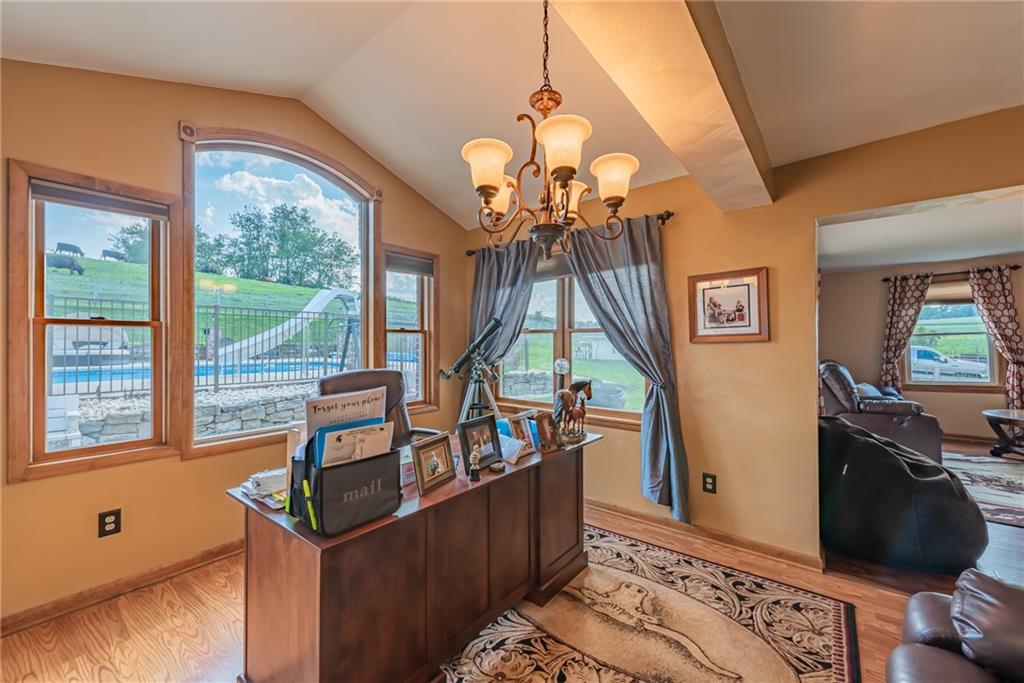 201 Tipple Row Road Luxor, PA 15662 - Photo 12 of 25 Gallery Image 12