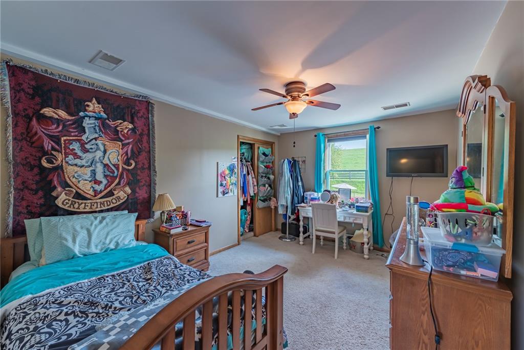 201 Tipple Row Road Luxor, PA 15662 - Photo 19 of 25 Gallery Image 19